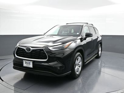 Certified 2022 Toyota Highlander L