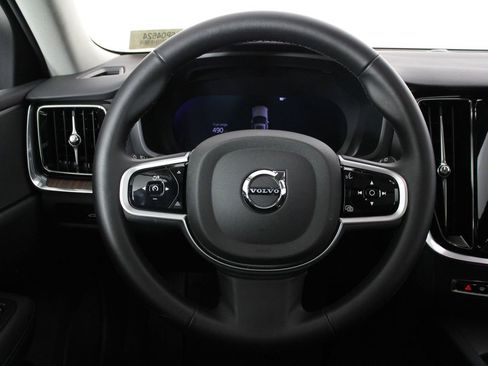 Certified 2025 Volvo V60 B5 Cross Country Plus image 8