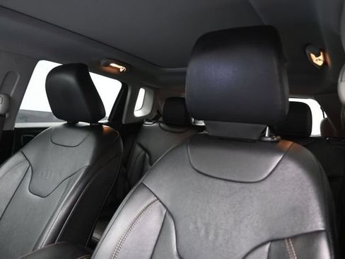 Used 2022 Jeep Compass Limited w/ Elite Group AWD/4WD image 28