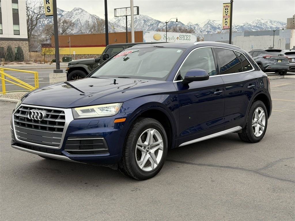 Used 2018 Audi Q5 2.0T Premium Plus w/ Premium Plus Package AWD/4WD image 3