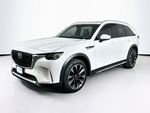 Used 2024 MAZDA CX-90 Plug-In Hybrid w/ Premium Plus AWD/4WD image 3