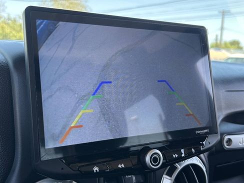 Used 2016 Jeep Wrangler Sahara w/ Connectivity Group AWD/4WD image 29