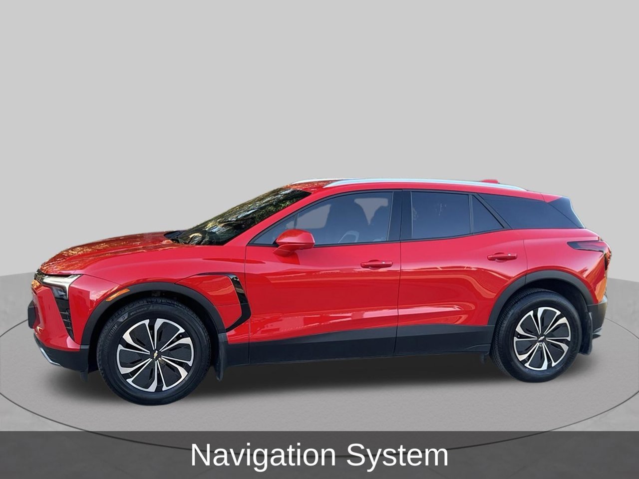 Used 2024 Chevrolet Blazer EV LT AWD/4WD image 2