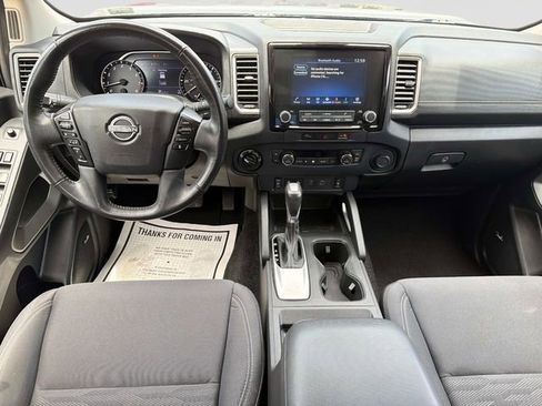 Used 2024 Nissan Frontier SV w/ SV Convenience Package AWD/4WD image 16