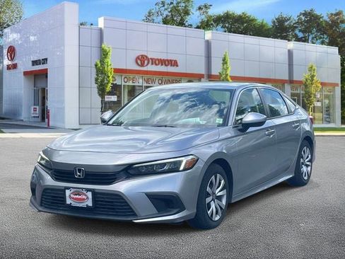 Used 2023 Honda Civic LX image 4