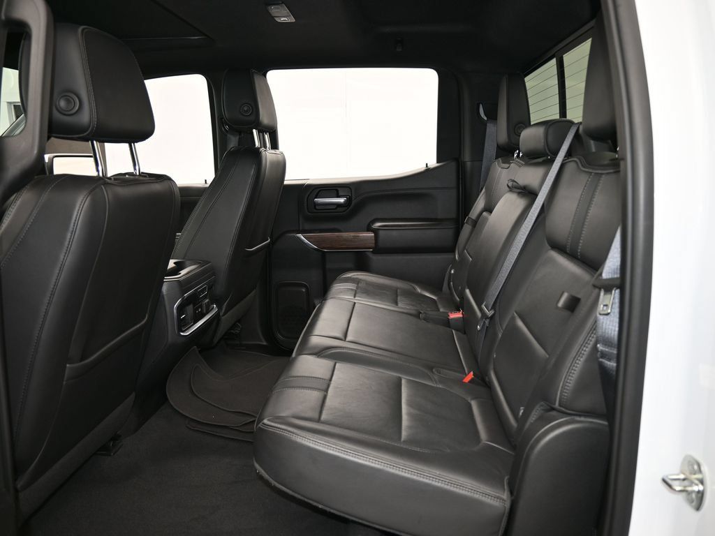 Used 2021 Chevrolet Silverado 1500 High Country RWD image 34