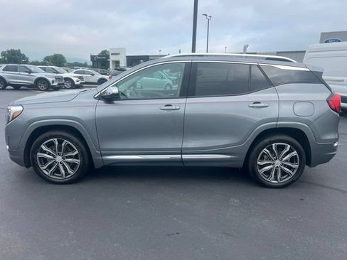 Used 2020 GMC Terrain Denali AWD/4WD image 4
