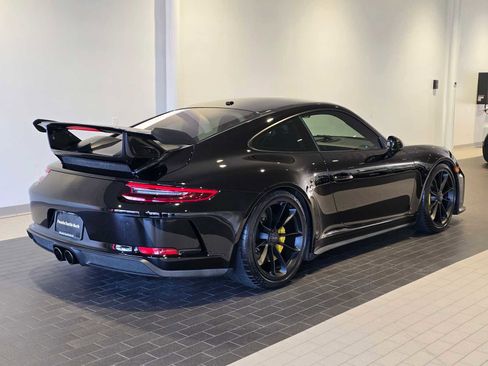 Used 2018 Porsche 911 GT3 image 7
