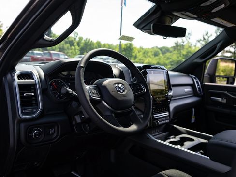New 2026 RAM 3500 Big Horn AWD/4WD image 13
