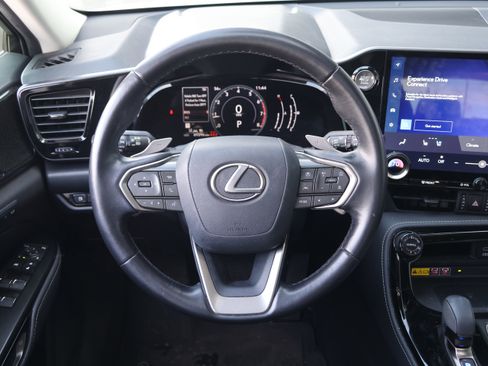 Used 2022 Lexus NX 350 AWD image 18