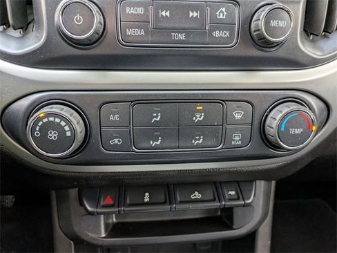 Used 2017 Chevrolet Colorado LT w/ Midnight Edition image 25