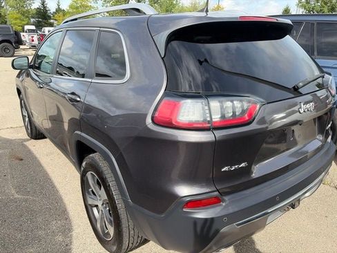 Used 2019 Jeep Cherokee Limited w/ Trailer Tow Group AWD/4WD image 4