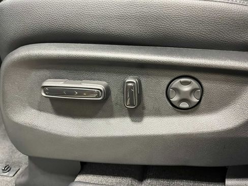 New 2026 Honda Odyssey EX-L image 13