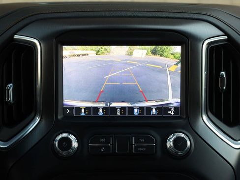 Used 2019 GMC Sierra 1500 AT4 w/ AT4 Premium Package AWD/4WD image 39