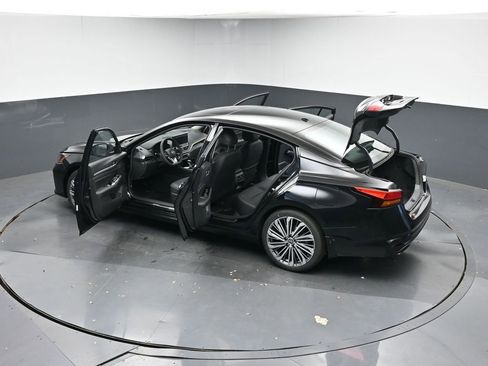 New 2025 Nissan Altima 2.5 SL image 42