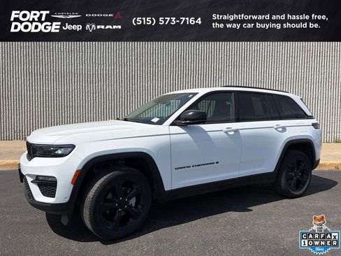 Used 2023 Jeep Grand Cherokee Limited w/ Luxury Tech Group II AWD/4WD image 1