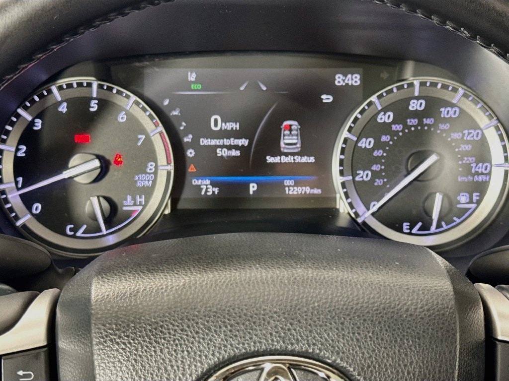 Used 2022 Toyota Highlander XLE AWD/4WD image 21