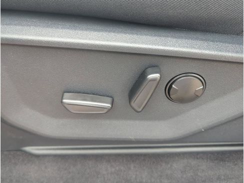 New 2025 Ford F150 XLT w/ Equipment Group 302A MID image 12