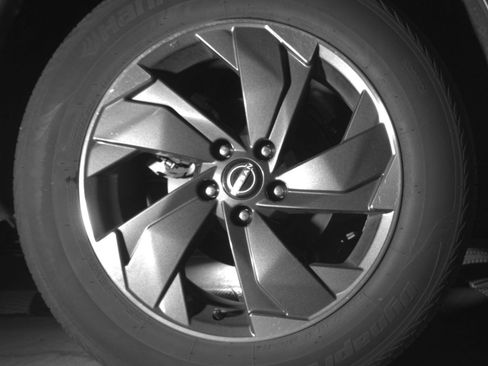 Used 2025 Nissan Rogue SV AWD/4WD image 18