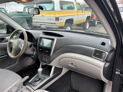 Used 2012 Subaru Forester 2.5X w/ Alloy Wheel Pkg image 17