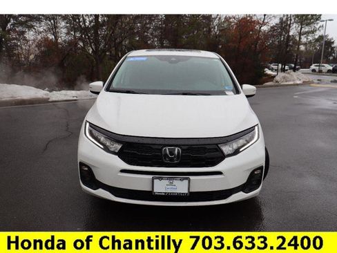 Certified 2025 Honda Odyssey Touring image 2