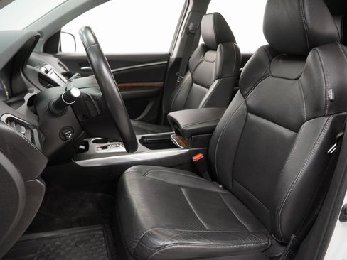 Used 2020 Acura MDX SH-AWD w/ Technology Package image 17