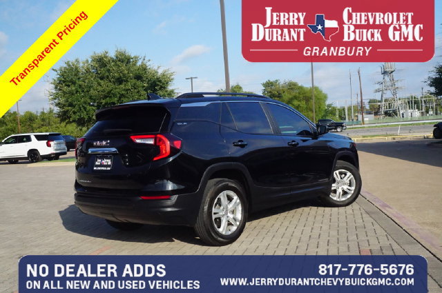 Used 2024 GMC Terrain SLE w/ Driver Convenience Package FWD image 7