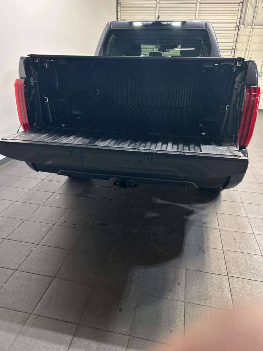 Used 2024 Toyota Tundra SR5 AWD/4WD image 11