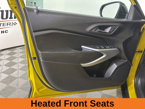 Used 2024 Chevrolet Trax RS w/ Driver Confidence Package image 8