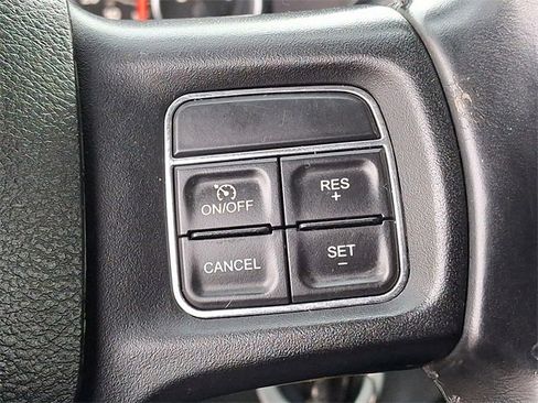 Used 2018 RAM 2500 SLT w/ Snow Chief Group image 16