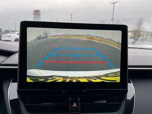 Certified 2025 Toyota Corolla SE w/ SE Premium Package image 25