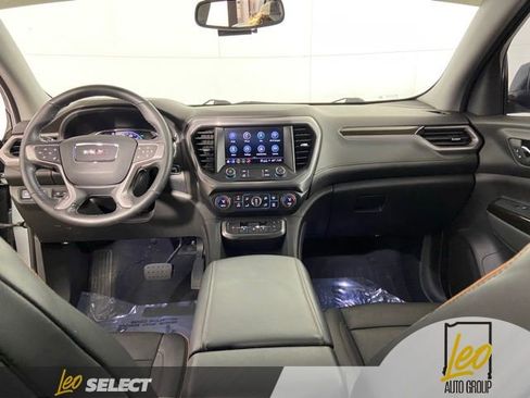 Used 2023 GMC Acadia AT4 w/ Technology Package AWD/4WD image 14