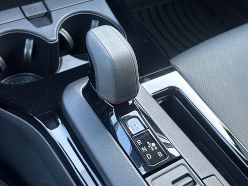 New 2026 Toyota Prius Plug-In Hybrid FWD image 23