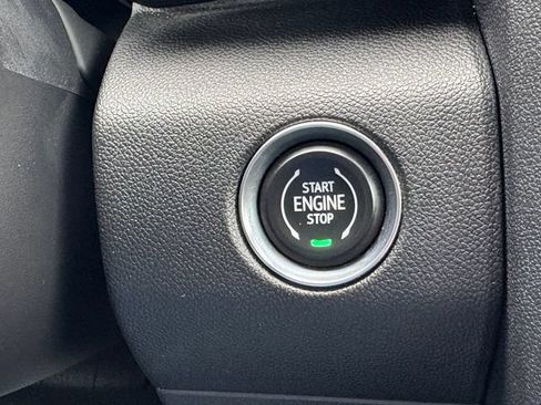 Certified 2025 GMC Acadia Elevation AWD/4WD image 21