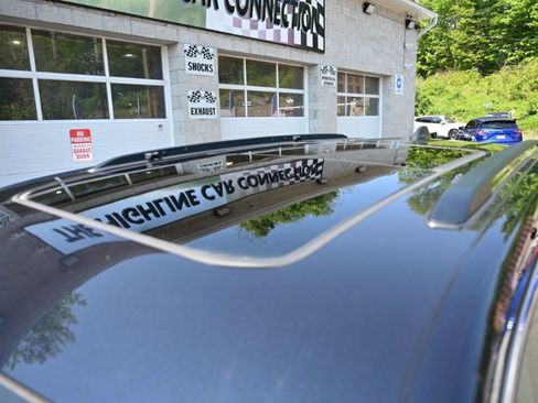Used 2023 Jeep Grand Cherokee 4WD 4xe image 12