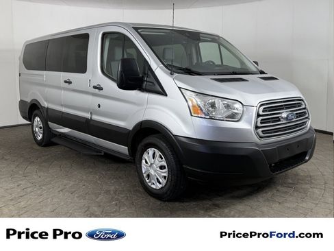 Used 2019 Ford Transit 150 XLT RWD image 1
