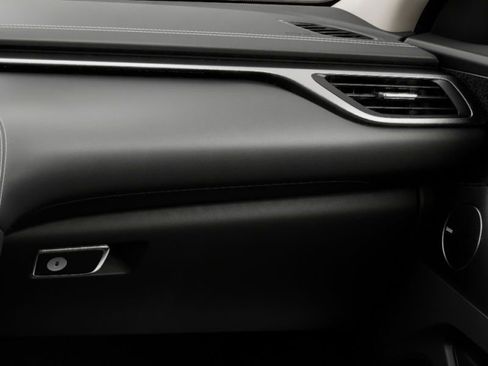 New 2026 Genesis G70 2.5T Prestige image 25