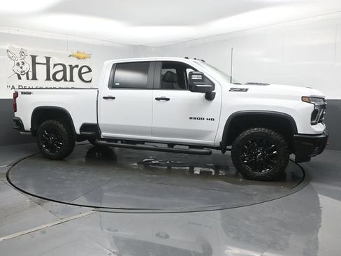 New 2026 Chevrolet Silverado 2500 LT w/ Trail Boss Package AWD/4WD image 1