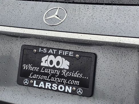 Used 2025 Mercedes-Benz GLE 450e 4MATIC image 32