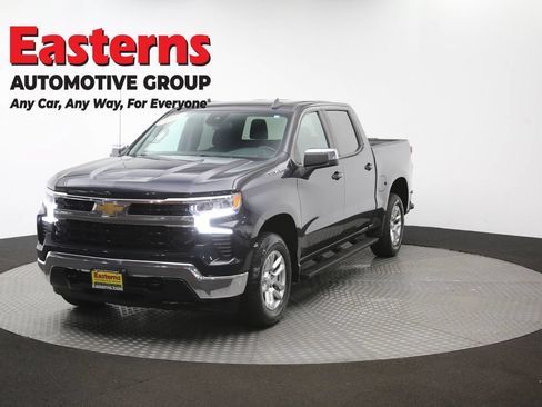 Used 2022 Chevrolet Silverado 1500 LT AWD/4WD image 54