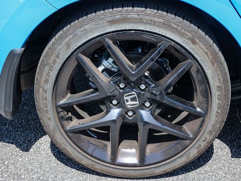 Used 2025 Honda Civic Sport image 12