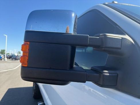 Used 2016 Ford F250 Lariat w/ Lariat Ultimate Package AWD/4WD image 7