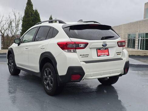 Used 2021 Subaru Crosstrek 2.5i Sport w/ Moonroof Package image 3