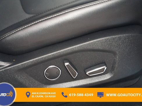 Used 2017 Ford Edge Titanium image 17