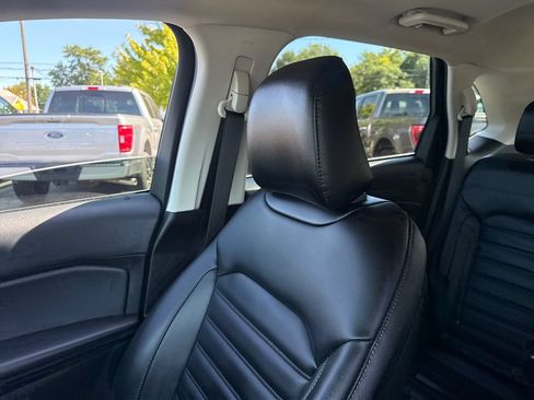 Used 2024 Ford Edge SEL w/ Convenience Package AWD/4WD image 44