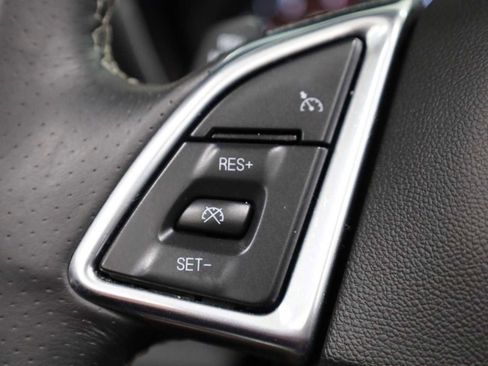 Used 2016 Chevrolet Camaro SS image 23