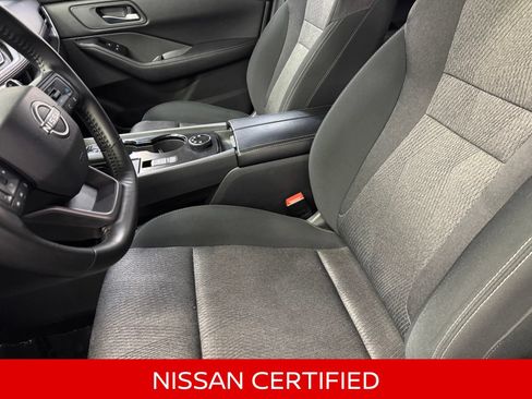 Certified 2025 Nissan Rogue SV AWD/4WD image 13