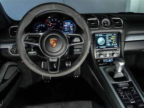 Certified 2016 Porsche Boxster Spyder RWD image 28