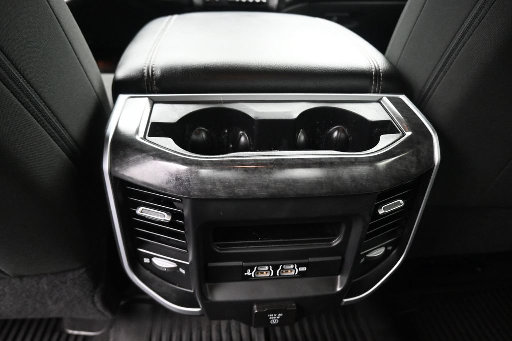 Used 2020 RAM 2500 Big Horn w/ Level 2 Equipment Group AWD/4WD image 39