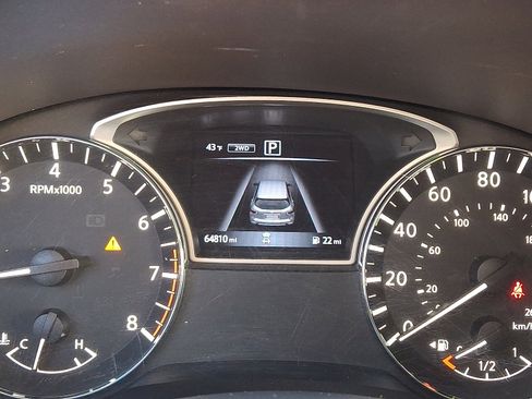 Used 2020 Nissan Pathfinder S image 21